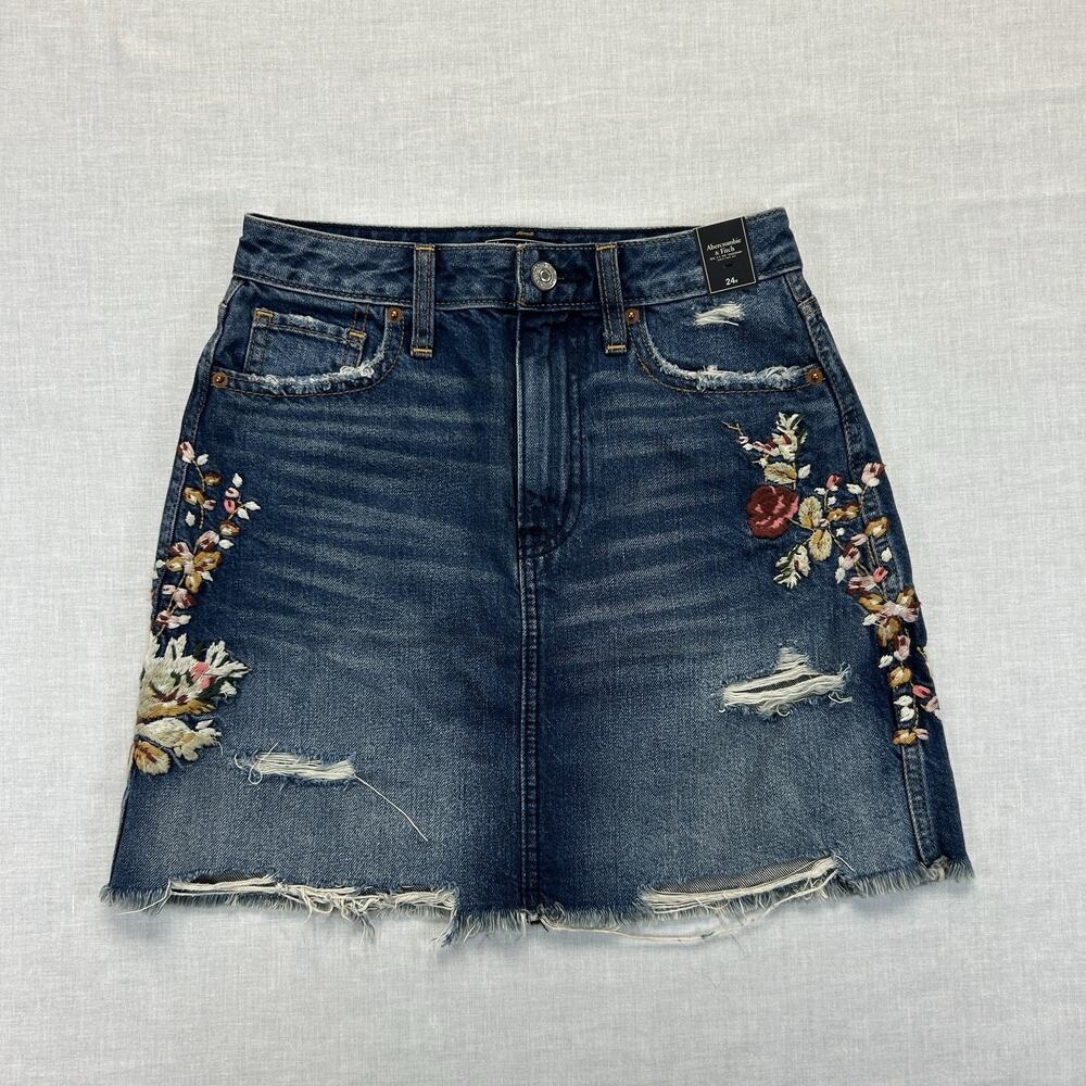 Abercrombie & Fitch NEW Embroidered Denim Mini Skirt Womens 24 Floral Distressed